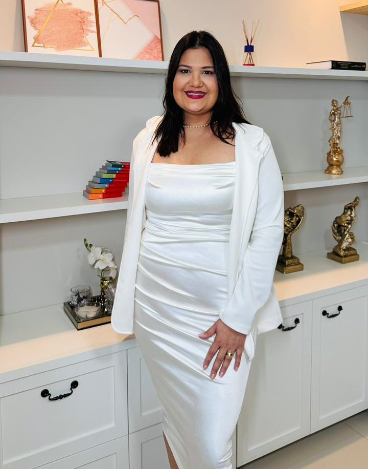 Dra. Aluary Coelho de Oliveira