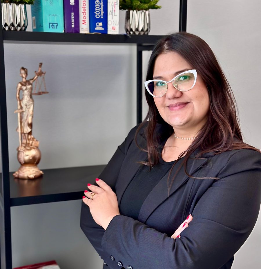 aluary-advogada-DTeDV6Mp